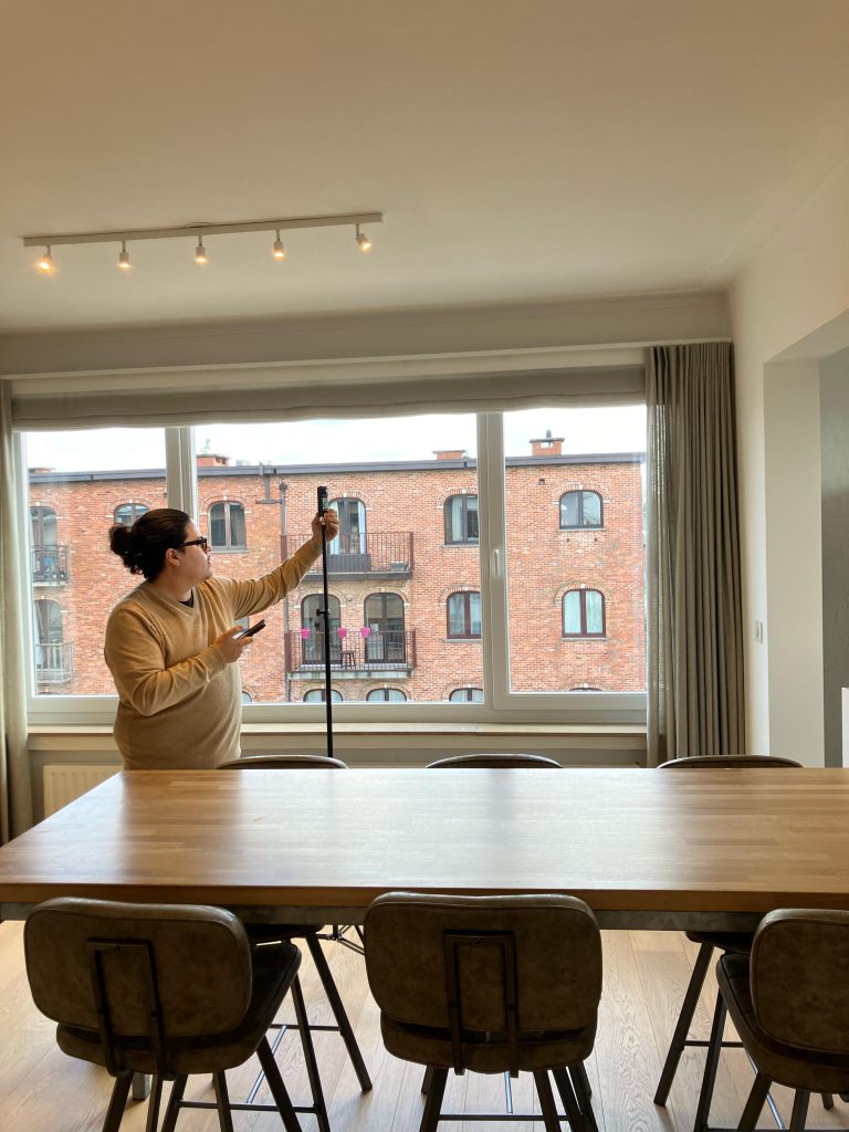 13ca703e-6723-4f67-a2e3-8b9155fd8981